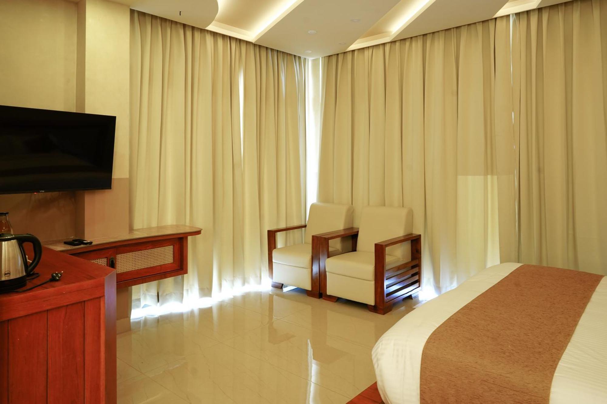 Mount Stratus Resort Vayalada Balussery エクステリア 写真