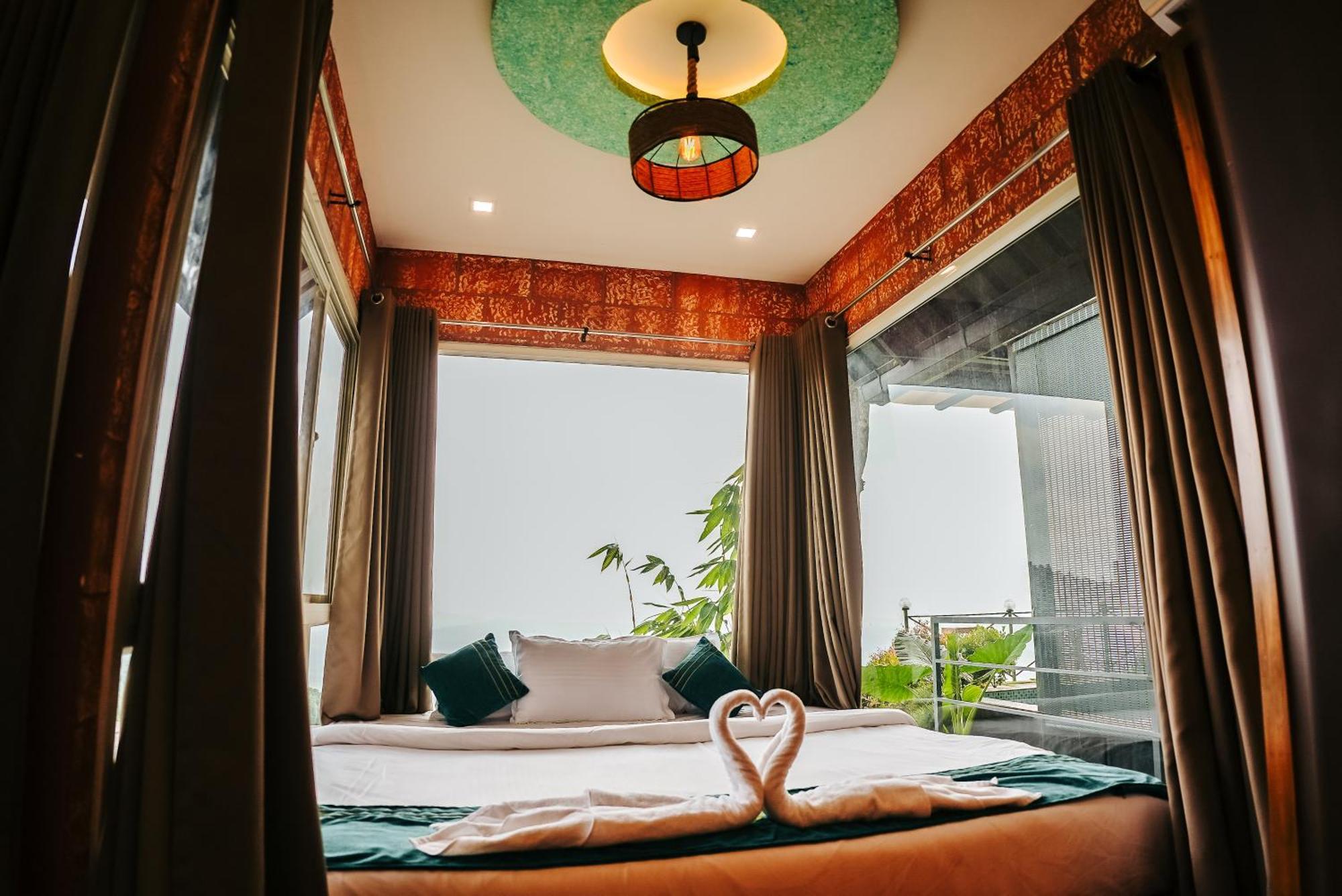 Mount Stratus Resort Vayalada Balussery エクステリア 写真